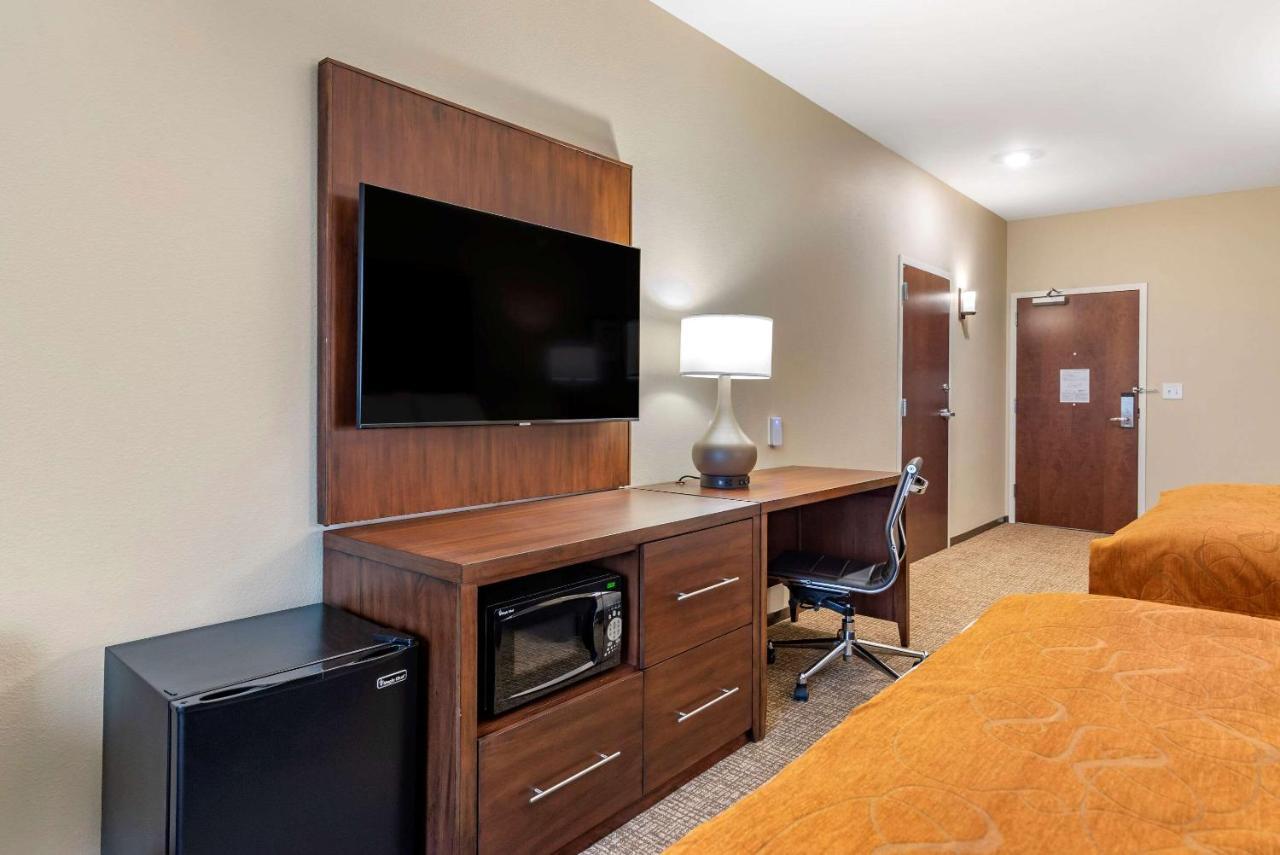 Comfort Suites نيونان المظهر الخارجي الصورة