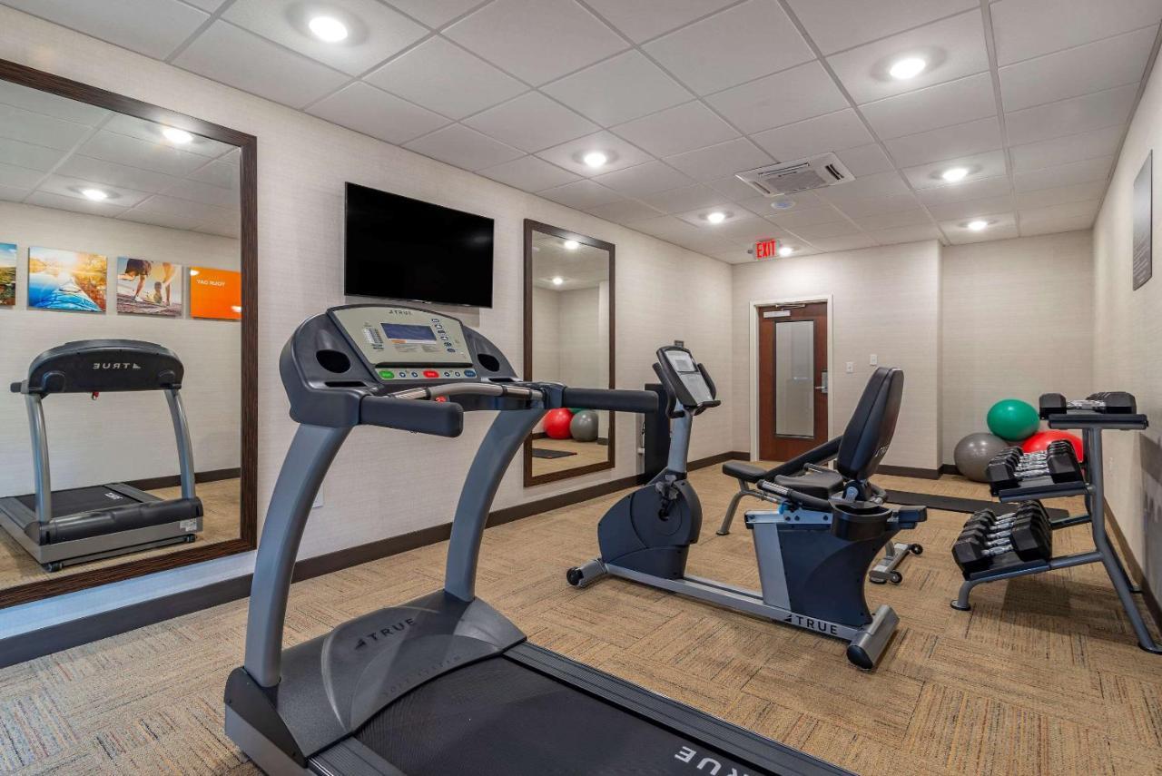 Comfort Suites نيونان المظهر الخارجي الصورة